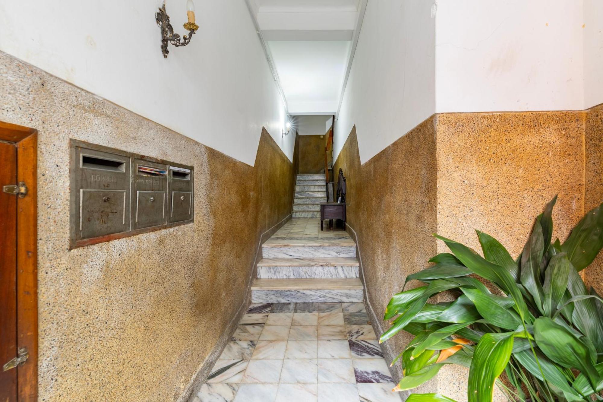 Cosy Remodeled Apartment In The City Center Fundão Zewnętrze zdjęcie